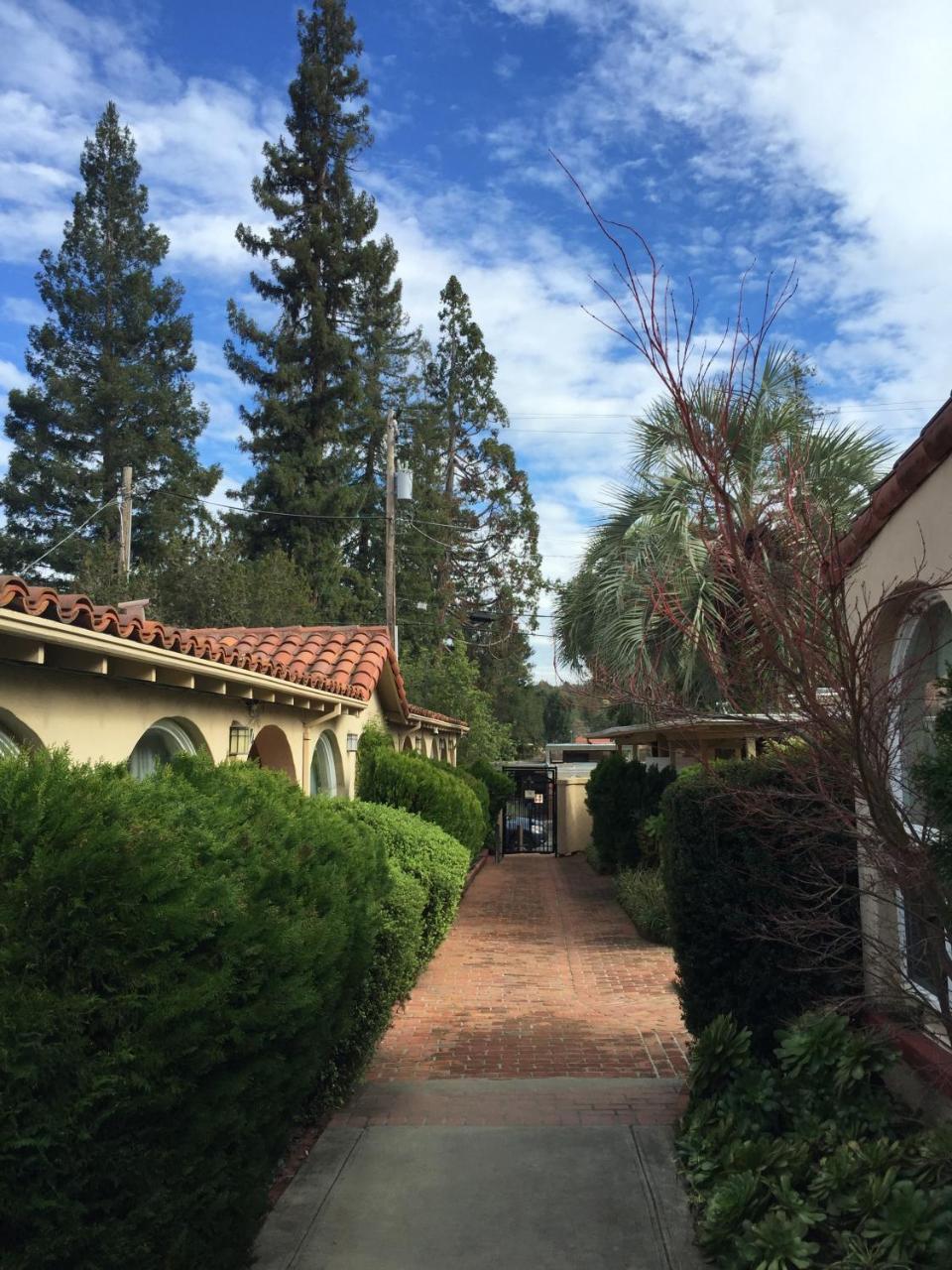 Los Gatos Garden Inn Hotel Exterior foto